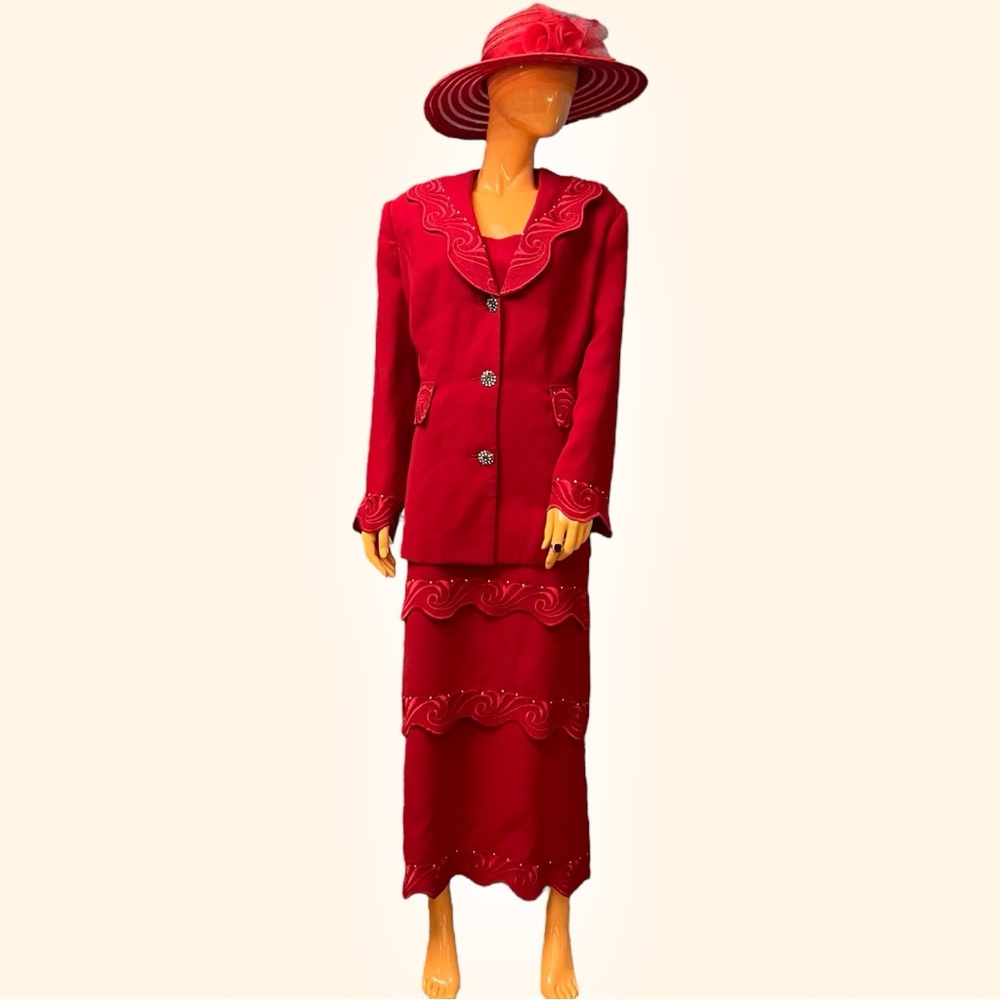 SUNDAYS by NUBIANO Skirt Suit with Embroidery and Rhinestones Plus Size